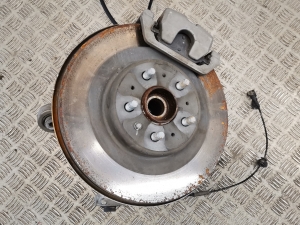 Tesla Model Y Y (2020–2026) Hinterradnabe 1188416-00-F - 2