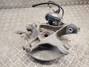 Tesla Model 3 3 (2016–2024) Hinterradnabe 1044416-00-F - 3
