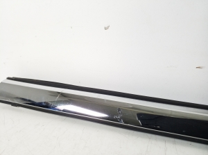 Ford Fiesta VI (2008–2017) Rear side door outer window molding - 2