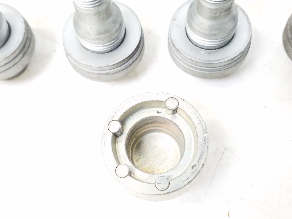 Used Opel Corsa Wheel nuts, bolts