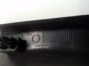 Ford Fiesta VI (2008–2017) Sonstiges Teil der Heckklappenverkleidung D1BBB42907A - 2