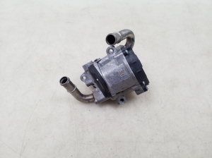  EGR valve 