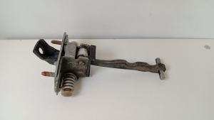 Citroen DS4 (2011–2018) Rear side door opening limiter - 3