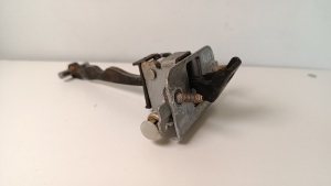 Citroen DS4 (2011–2018) Rear side door opening limiter - 5