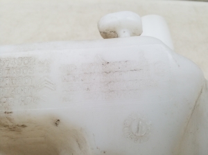 Peugeot Partner II (2008–2018) Front washer fluid reservoir 21374902 - 2