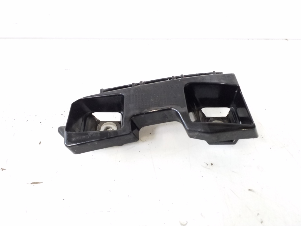 MERCEDES-BENZ C-Class W204/S204/C204 (2004-2015) Rear Right Bumper Bracket A2048851465 21986102