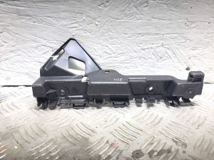 Front bumper bracket - 622209504R