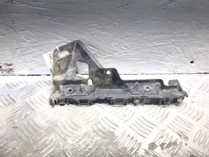Front bumper bracket - 622216683R