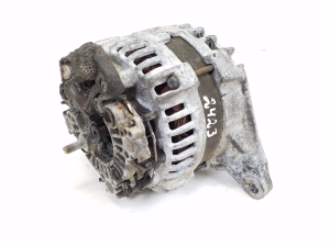 Mercedes Benz CLA-Class W117 (2013–2019) Lichtmaschine A0009063322 - 2
