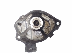 Mercedes Benz CLA-Class W117 (2013–2019) Vaakumpump A6512300665 - 4
