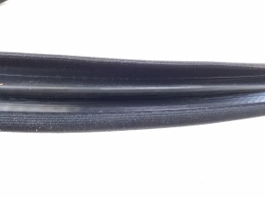 Mercedes Benz C-Class 204 (2007–2014) Esiukse tihenduskumm A20469710519B00 - 3