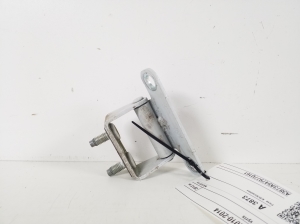   Trunk lid hinge  -  