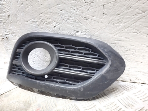 RENAULT Kadjar (2015–2026) Front bumper lower grille 261A21870R - 2