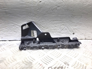 RENAULT Trafic III (2014–2022) Front bumper bracket 622215320R - 2