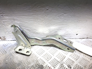 Charnière de capot moteur - 654006819R
