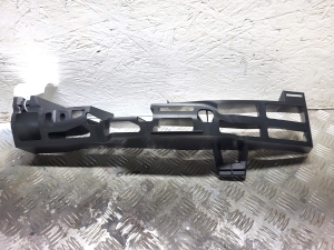 Eesmine amort ja selle komponendid - 620930831R