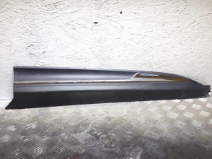 RENAULT Scenic (2016–2026) Moulure de porte avant 801861209R - 2