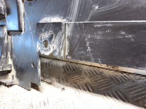 RENAULT Trafic III (2014–2022) Front underbody protection 214772809R - 3