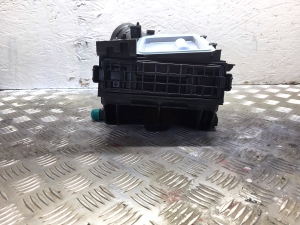 Mercedes Benz Vito 447 (2014–2026) Luftfiltergehäusedeckel A4475281900 - 4