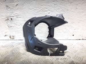 Front bumper fog light bracket - 269167471R