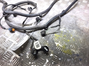 RENAULT Megane IV (2016–2022) Front parking sensor wiring 240706447R - 2