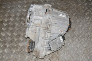 Land Rover Range Rover IV (2012–2026) Sadales kārba un tās detaļas HPLA7K780AC - 4