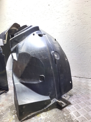 RENAULT Kadjar (2015–2026) Front wheel arch liner 638407978R - 3