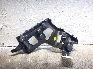 RENAULT Captur (2013–2019) Rear bumper bracket 852220257R - 2
