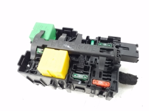 Opel Corsa F (2019–2026) Interior fuse box - 2