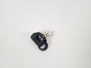 Mercedes Benz ML-Class 166 (2011–2015) Reifendrucksensor A0009050030 - 3