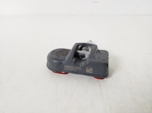 Mercedes Benz R-Class 251 (2006–2017) Reifendrucksensor A0009054100 - 3
