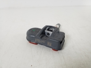 Mercedes Benz C-Class 204 (2007–2014) Reifendrucksensor A0009054100 - 2