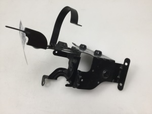 AUDI A6 C6 (2004–2011) ABS unit bracket - 3