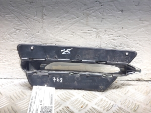 Mercedes Benz C-Class 204 (2007–2014) Nebelscheinwerferabdeckung vorne A2048851353 - 2