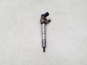   Fuel injector 