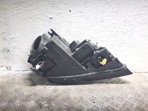 AUDI A7 (2010–2018) Headlight 4G8941003AD - 3