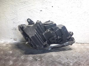 Mercedes Benz C-Class 204 (2007–2014) Scheinwerfer vorne A2048209559 - 3
