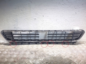 Volkswagen Golf VII (2012–2026) Front bumper lower grille 5G0853677B - 2