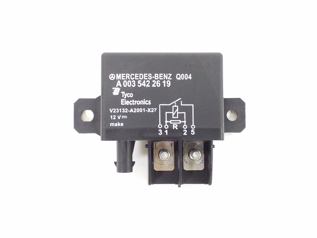 MERCEDES-BENZ C-Class W204/S204/C204 (2004-2015) Relays A0035422619 22339881