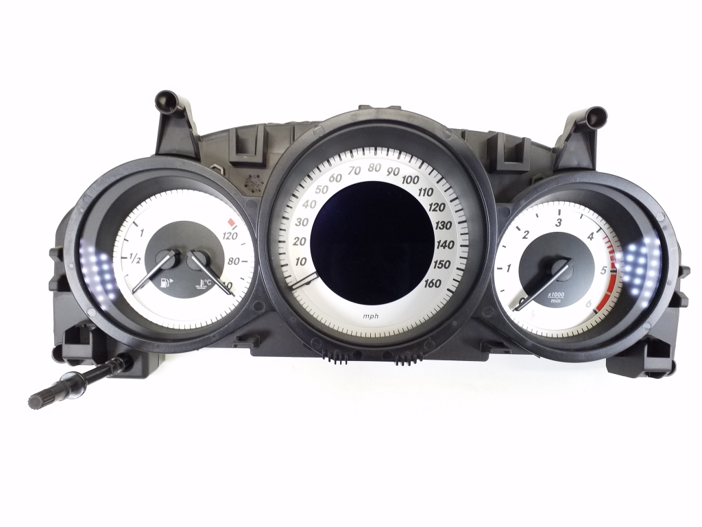 MERCEDES-BENZ C-Class W204/S204/C204 (2004-2015) Speedometer A2049004408, A2049021203, A2049028402 22154582