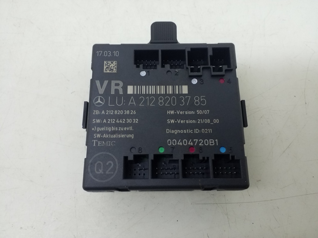 Used Mercedes Benz E-Class Front door control unit A2128203785