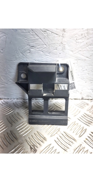 Mercedes Benz Sprinter /906/ (2006–2018) Front bumper bracket A9068850163 - 3