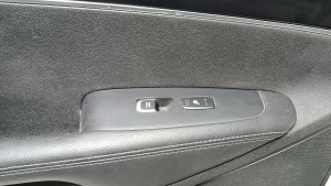 Kia Sorento (2014–2026) Rear side door panel and its parts - 7