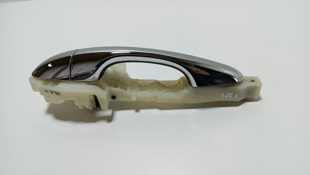 KIA Sorento 3 generation (2015-2020) Наружная ручка боковых левых дверей 20259218