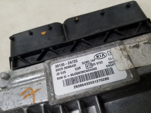 Kia ceed (2012–2018) Engine control unit 391302A720 - 3