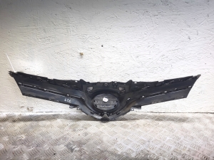 TOYOTA Yaris (2011–2020) Kühlergrill 53101-0D660 - 4
