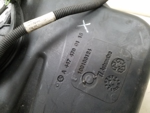 Mercedes Benz V-Class 447 (2014–2026) AdBlue-Tank A4474700115 - 2