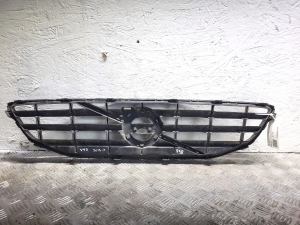 VOLVO V40 (2012–2019) Front grille 31353120 - 2