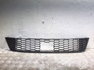 Front bumper lower grille - 5E0853677H