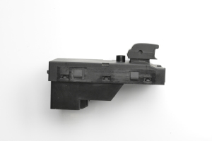 Opel Astra J (2009–2017) Schalter el. Fensterheber hinten 13301886 - 5